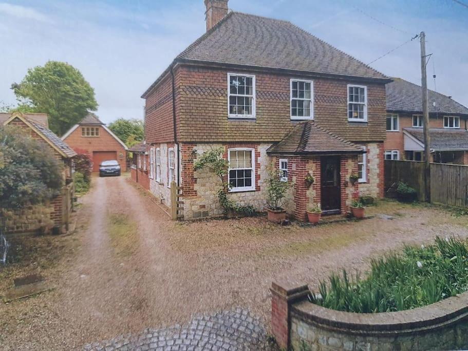 Nature Charm & Fruit Delights, Multi-Generation Celebratory Home -Try, Relax, Repeat - Sellindge Ashford  Eksteriør billede